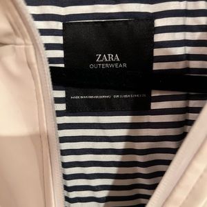 Barely worn warm waterproof jacket. Perfect for cool rainy days.